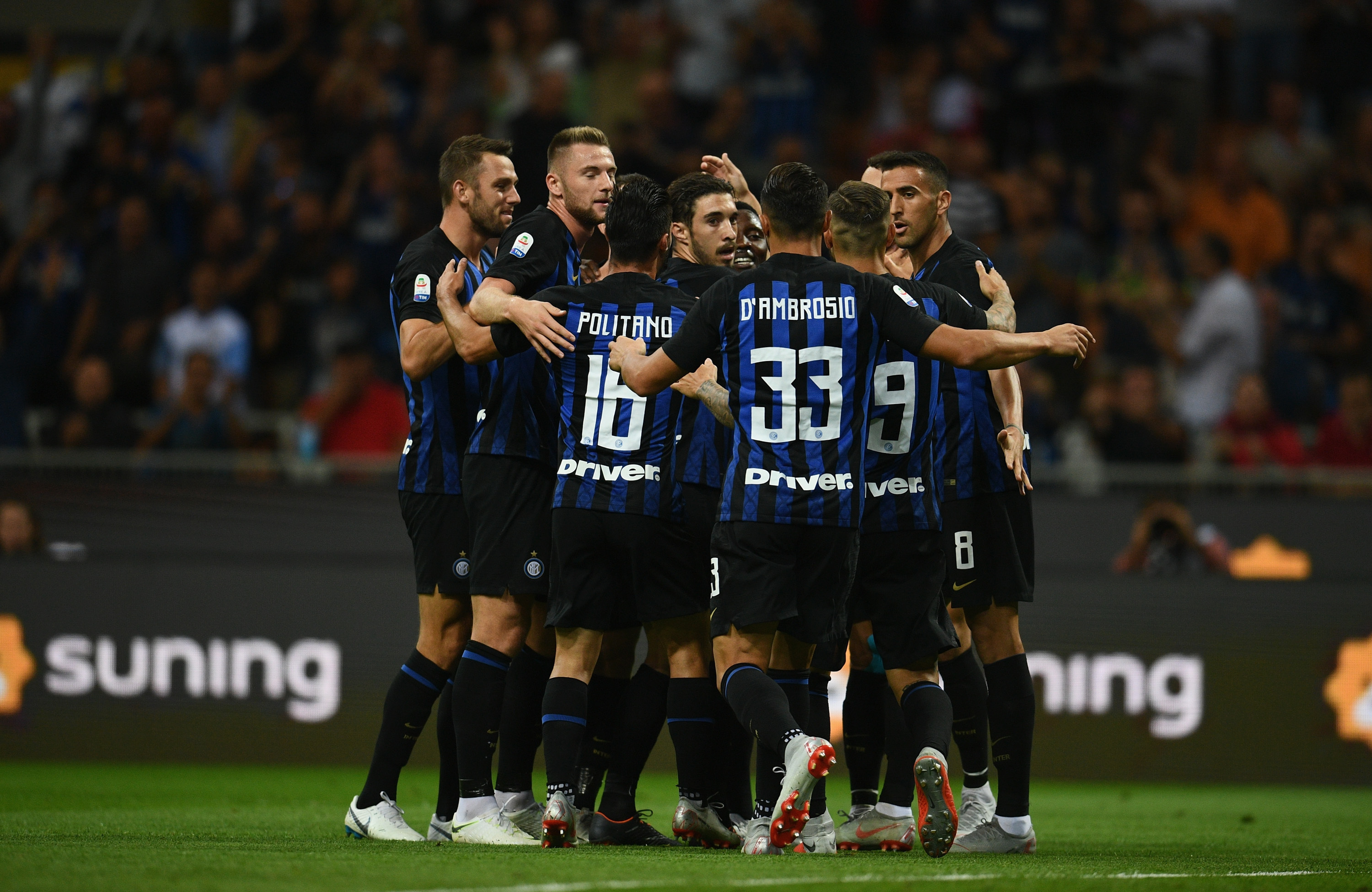 芬奇谈爱德华兹低迷：他一过半场就被包夹，必须研究如何应对