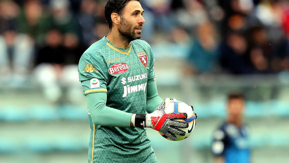 巴萨客场89-79力克红星！克莱本轰22分率队攻陷贝尔格莱德