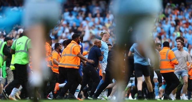 克罗斯：皇马与曼城都缺乏中场控制力；英超球队客场表现下滑（克罗斯称皇马、曼城中场控制不足，英超球队客场成绩走低）