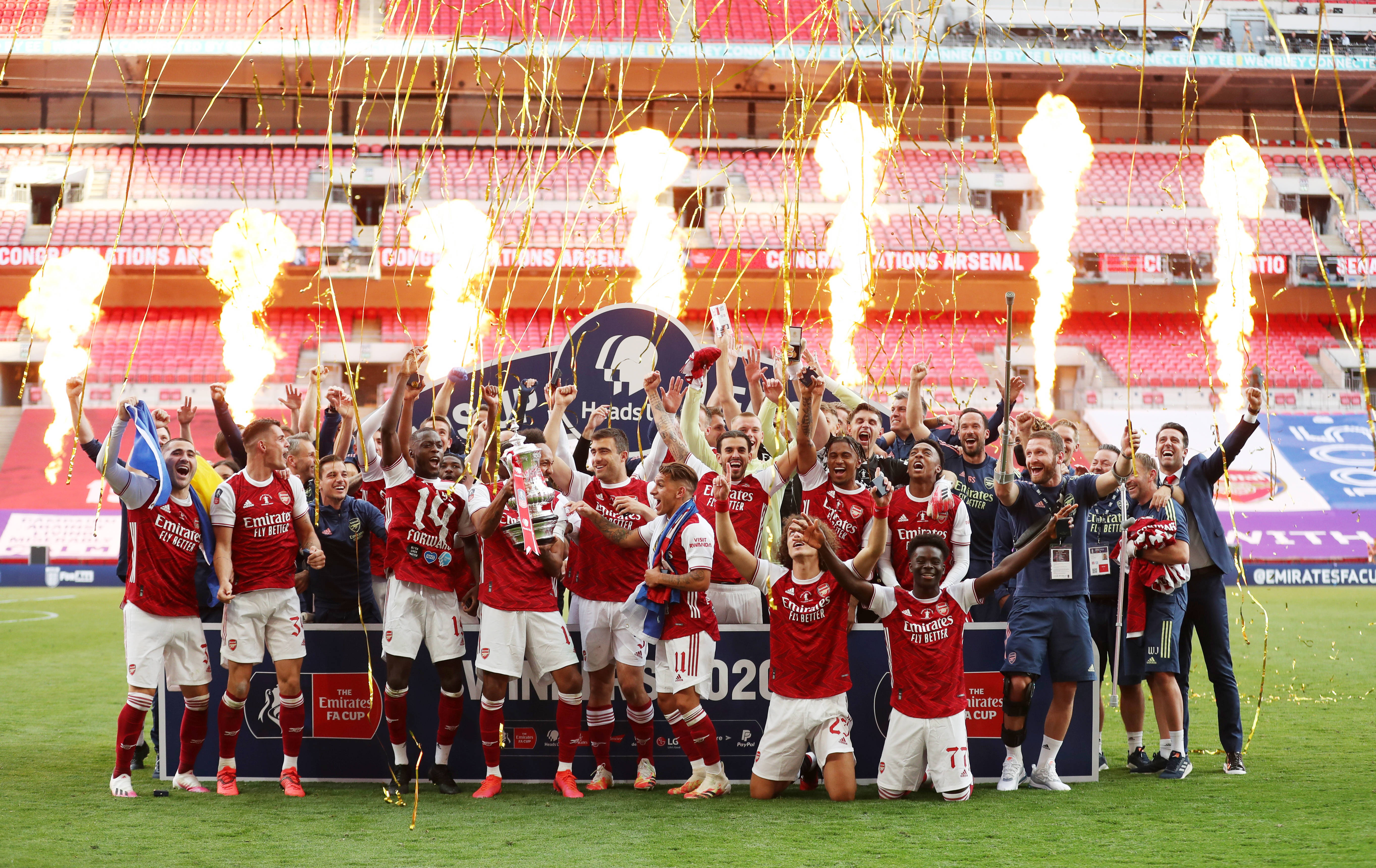 珀斯主帅：塔加特将伤缺一周，库查尔斯基将伤缺两到三周（珀斯主帅称：塔加特休战一周，库查尔斯基伤停两至三周）