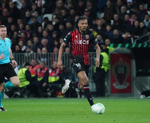 2-1，24岁AC米兰旧将一传一射，率队逆转切尔西，豪取欧冠3连胜（欧冠3连胜！24岁米兰旧将传射建功，率队2-1逆转切尔西）