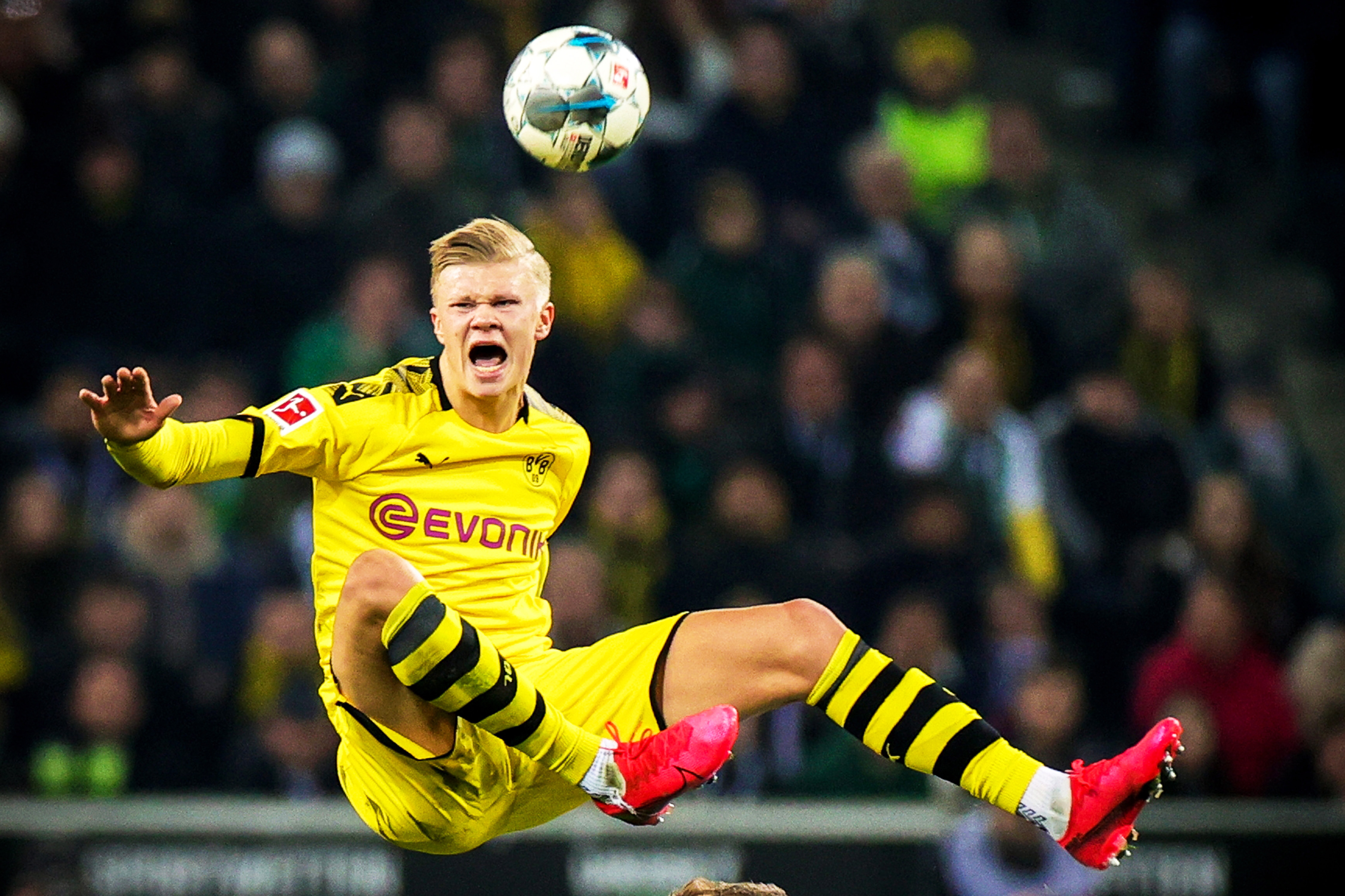 英超战报：卡什破门，布恩迪亚送绝杀，阿森纳1-2不敌维拉