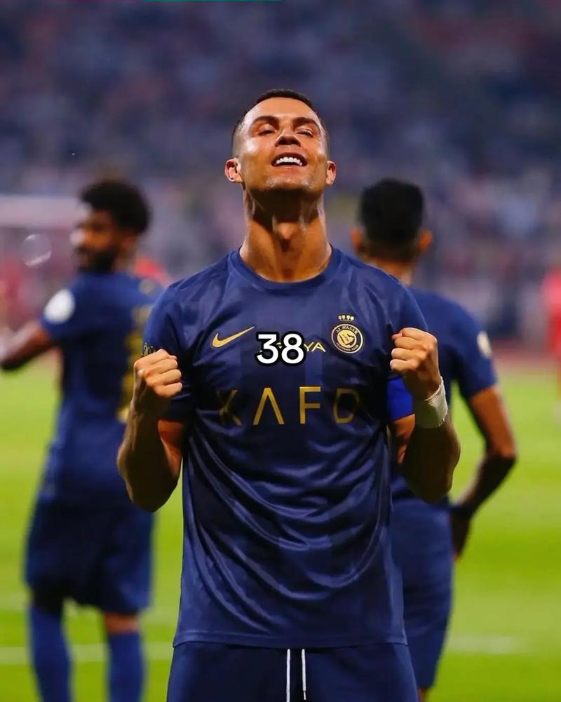 足球报：成都大概率与徐正源续两年，韦世豪续约，锋线会引援（足球报：成都预计与徐正源再签两年，韦世豪留队，锋线将引援补强）