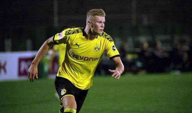 范戴克单场132次成功传球 创本赛季英超新纪录（范戴克单场完成132次传球 创下本赛季英超新高）