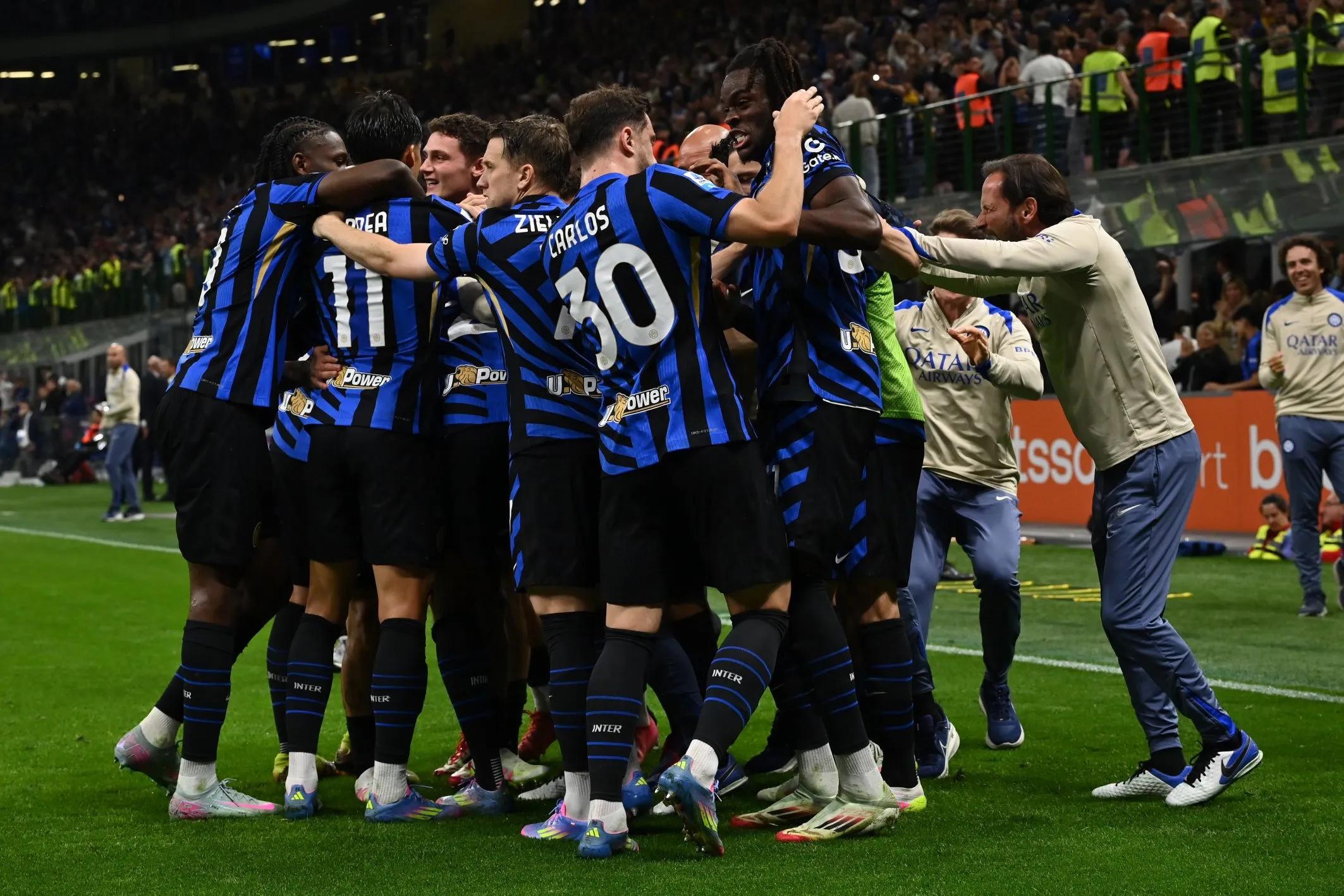 三人成行，无界竞技！“翎跃山海”羽毛球巡回赛广州站举行